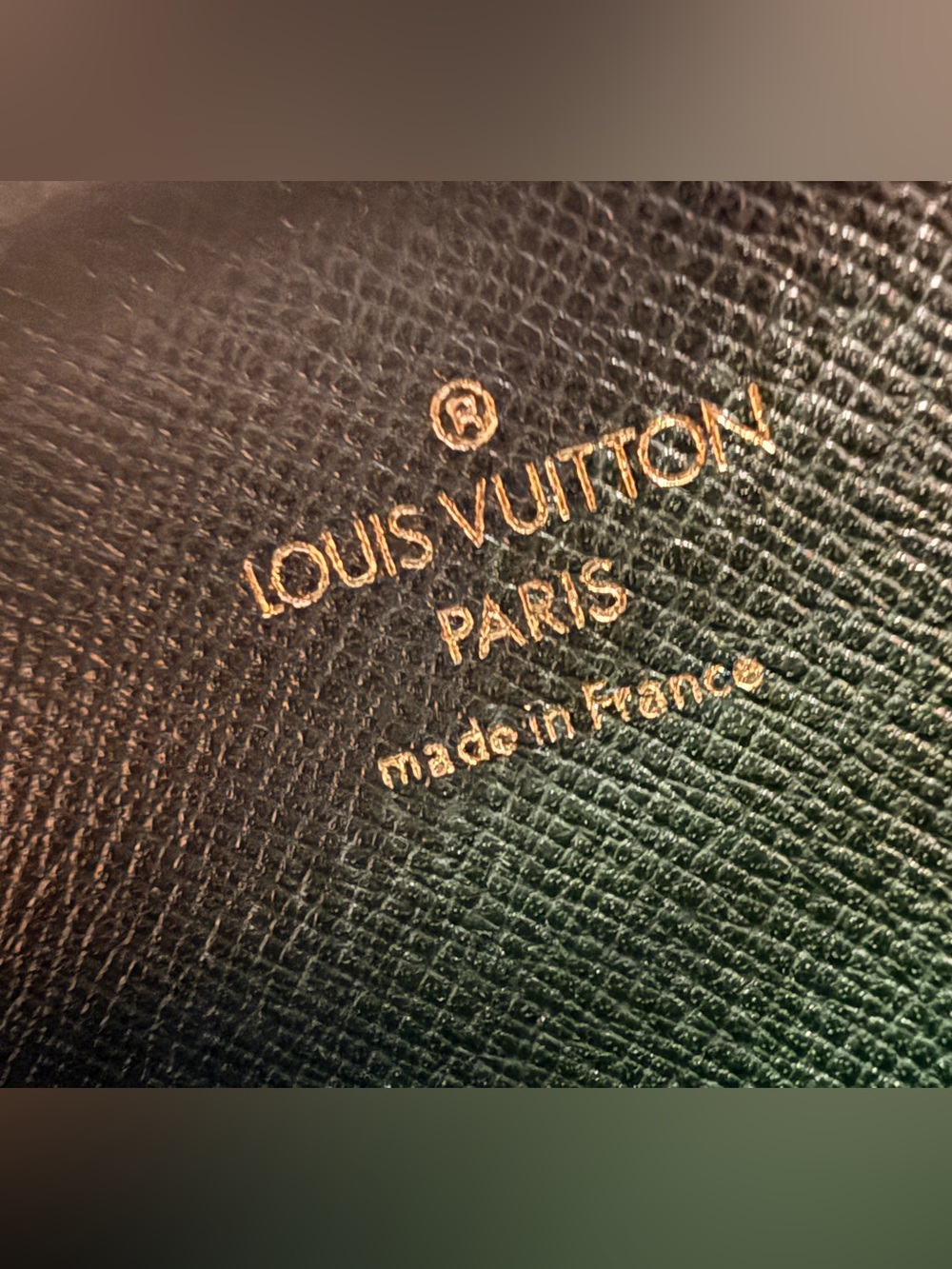 Louis Vuitton Taiga Leather Green Leather Zip Wristlet Organizer Clutch w Box - Picture 13 of 14